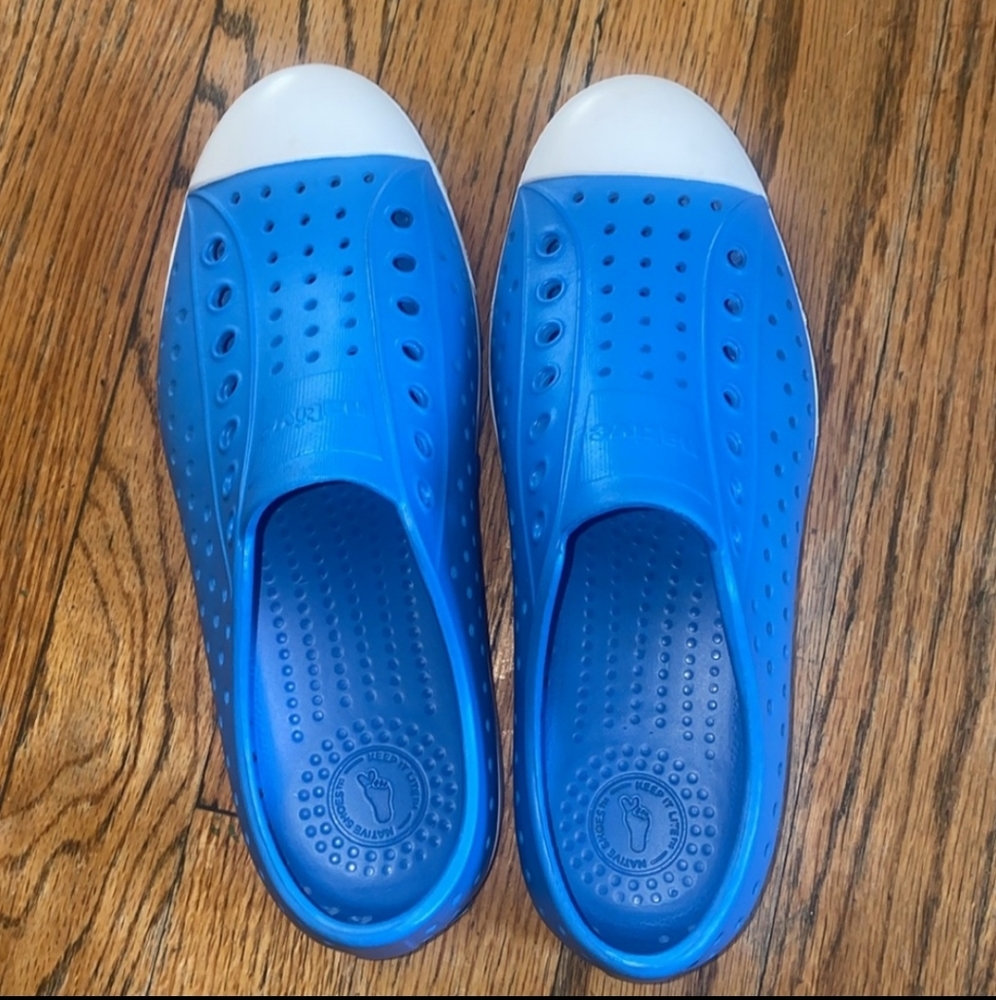 Native Shoes - image 2